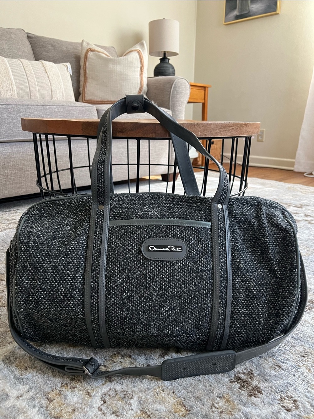 VTG Oscar De La Renta Jute Tweed Dark Gray Travel Overnight Duffel/Gym Bag